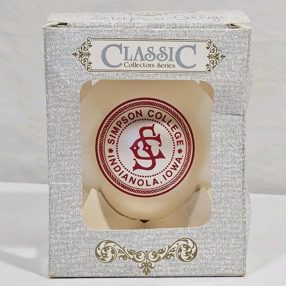 Vintage Classic Collectors Series Christmas Tree Ornament Simpson College Iowa